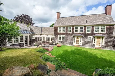 24 Shore Road, Southwest Harbor, ME 04679 - Photo 3