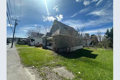 23 Park Street, Presque Isle, ME 04769 - Photo 3