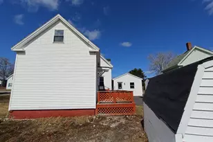 3 Pleasant St, Fairfield, ME 04937 - Photo 35