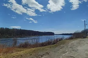 3 Pleasant St, Fairfield, ME 04937 - Photo 37
