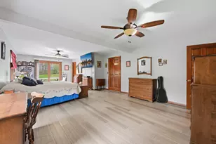 704 W Auburn Rd, Auburn, ME 04210 - Photo 27