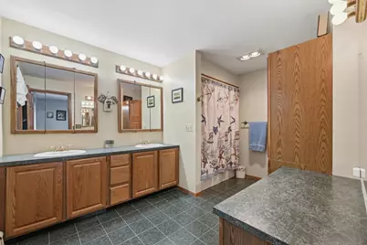 704 W Auburn Road, Auburn, ME 04210 - Photo 29