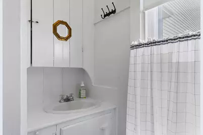 17 High Street, Vinalhaven, ME 04863 - Photo 27