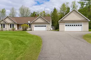 30 Merritt Dr, Orono, ME 04473 - Photo 1
