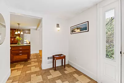 183 Mountain Road, Falmouth, ME 04105 - Photo 5