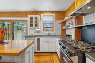116 Sheridan St, Portland, ME 04101 - Photo 15