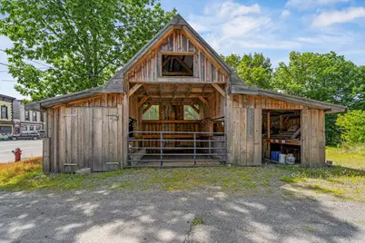 26 Lincoln Street, Dover Foxcroft, ME 04426 - Photo 23