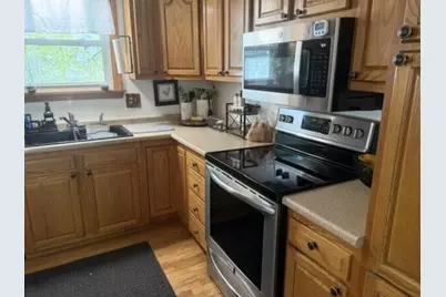 33 Wilkes Street, Waterville, ME 04901 - Photo 7