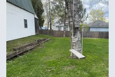 33 Wilkes Street, Waterville, ME 04901 - Photo 3