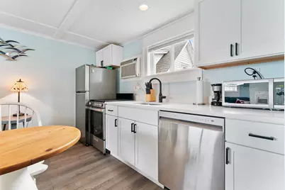 7 Bay Avenue #11, Old Orchard Beach, ME 04064 - Photo 7