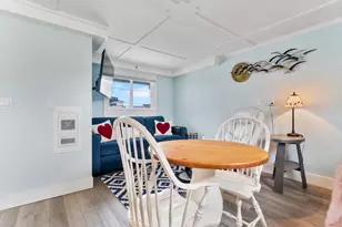 7 Bay Ave, Old Orchard Beach, ME 04064 - Photo 5