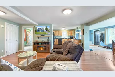 126 Fort Hill Street, Fort Fairfield, ME 04742 - Photo 19
