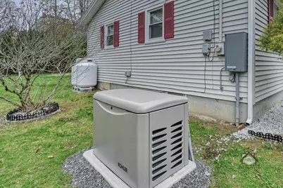 18 Burke Street, Farmingdale, ME 04344 - Photo 3