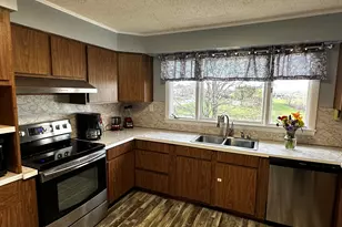 55 Old Houlton Rd, Bridgewater, ME 04735 - Photo 11