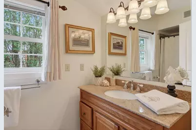 170 W Grand Avenue, Old Orchard Beach, ME 04064 - Photo 23