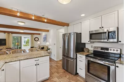 170 W Grand Avenue, Old Orchard Beach, ME 04064 - Photo 19