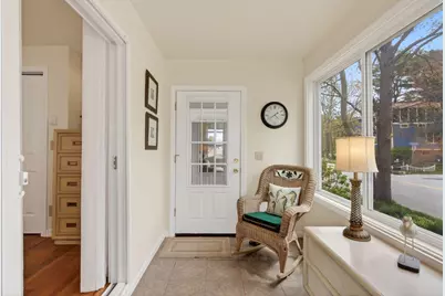 170 W Grand Avenue, Old Orchard Beach, ME 04064 - Photo 31