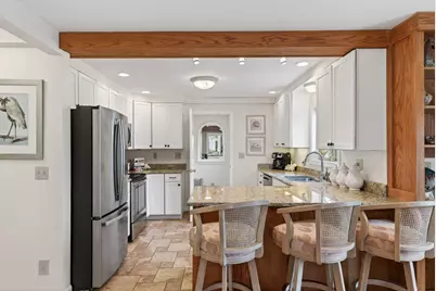 170 W Grand Avenue, Old Orchard Beach, ME 04064 - Photo 15