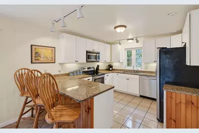 170 W Grand Avenue, Old Orchard Beach, ME 04064 - Photo 61