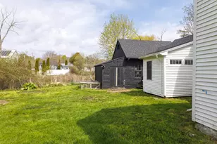 22 Booker St, Thomaston, ME 04861 - Photo 27