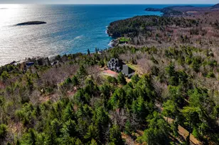 18 Greenway Ct, Bar Harbor, ME 04609 - Photo 3