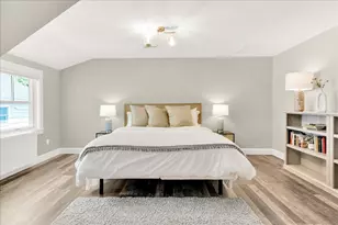 48 Ocean St, Belfast, ME 04915 - Photo 29