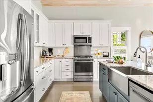 48 Ocean St, Belfast, ME 04915 - Photo 9