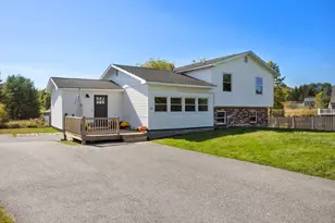 35 Longmeadow Dr, Gorham, ME 04038 - Photo 1