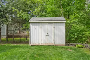 37 Shelby Ln, South Portland, ME 04106 - Photo 43