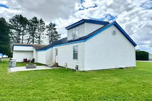 37 Woodland Rd, Caribou, ME 04736 - Photo 5