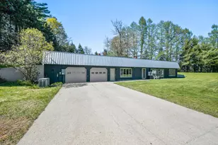 673 Salem Rd, Freeman Twp, ME 04983 - Photo 3