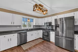 417 Main Rd, Bradford, ME 04410 - Photo 15