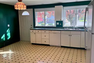 224 Eastern Ave, Augusta, ME 04330 - Photo 21