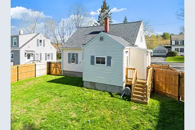 74 Newland Avenue, Augusta, ME 04330 - Photo 5