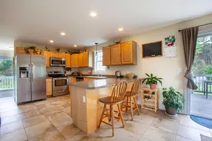 71 Somerset St, Wells, ME 04090 - Photo 13