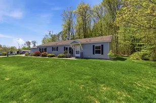46 Caslyn Dr, Eliot, ME 03903 - Photo 3