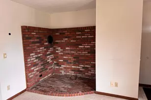 51 Academy St, Presque Isle, ME 04769 - Photo 11
