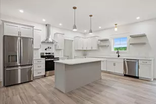 5 Allen Dr, Orrington, ME 04474 - Photo 3