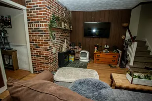 136 Franklin St, Rumford, ME 04276 - Photo 3