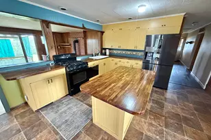 282 N Parish Rd, Turner, ME 04282 - Photo 5