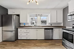6 Hillside Ave, Biddeford, ME 04005 - Photo 9