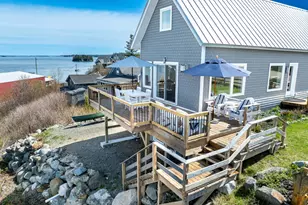 77 Johnson St, Lubec, ME 04652 - Photo 3