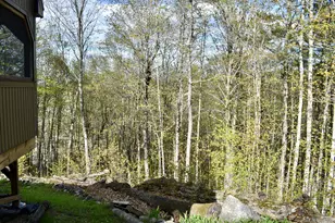 319 N Raymond Rd, Raymond, ME 04071 - Photo 7