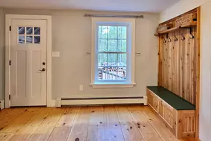 319 N Raymond Rd, Raymond, ME 04071 - Photo 11