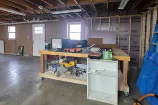 319 N Raymond Rd, Raymond, ME 04071 - Photo 41