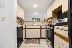 3 Merrymeeting Dr, Portland, ME 04103 - Photo 5