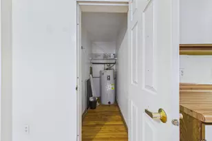 85 Middle St, Hallowell, ME 04347 - Photo 29