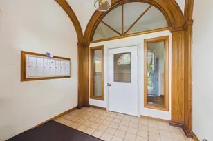 85 Middle St, Hallowell, ME 04347 - Photo 11