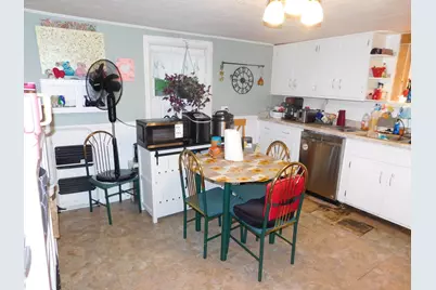 17 Vernon Street, Bangor, ME 04401 - Photo 9
