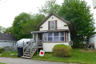 17 Vernon St, Bangor, ME 04401 - Photo 1